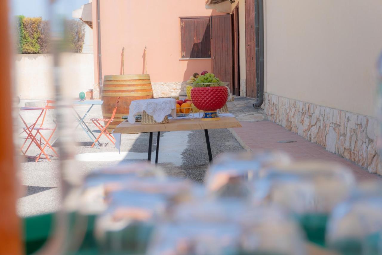Rudini' Charming Room Marzamemi Exterior foto